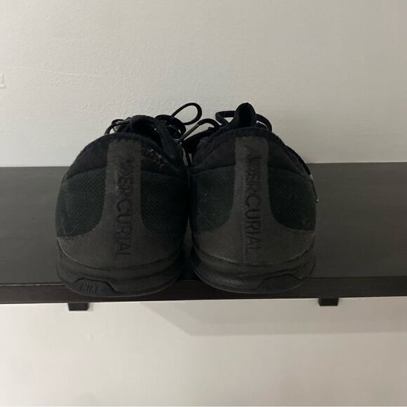 Nike Black Tanjun Running Shoe Women's Size 8.5 - Picture 3 of 6